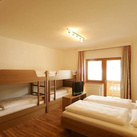 Familien & Wohlfuhlhotel Johanneshof Зальбах-Хинтерглемм Экстерьер фото