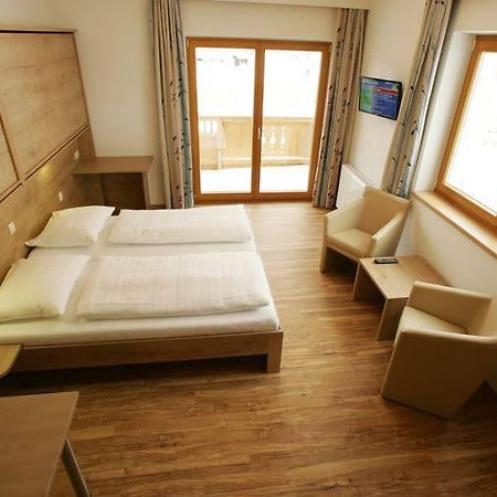 Familien & Wohlfuhlhotel Johanneshof Зальбах-Хинтерглемм Экстерьер фото
